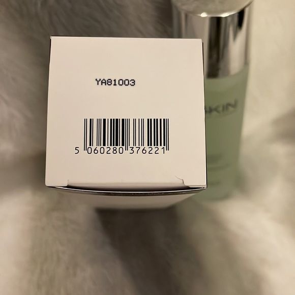 111SKIN ANTIOXIDANT ENERGISING ESSENCE - Picture 3 of 3